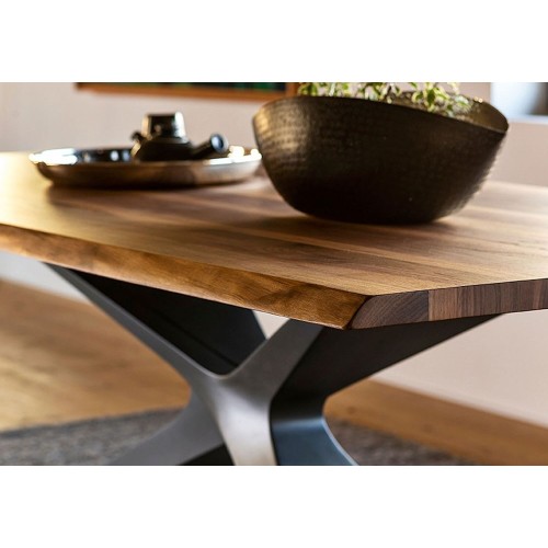 Nexus Midj fester Tisch mit Holzplatte