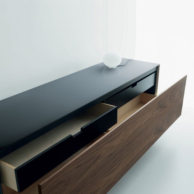 Vitrum Miniforms Sideboard