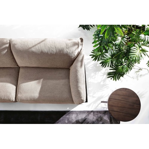 Kanaha Ditre Italia 2 und 3 lineare Sitze Sofa