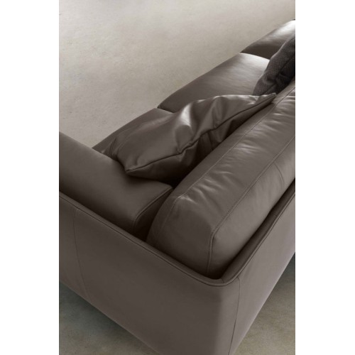 Kris Ditre Italia 2 und 3 lineare Sitze Sofa