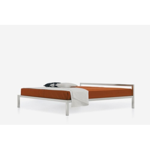 Aluminium Bed MDF Italia Bett