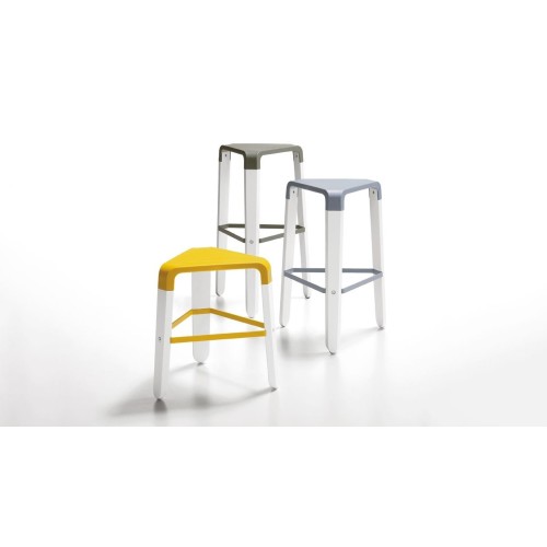 picapau-low-stool-hocker-infiniti-design