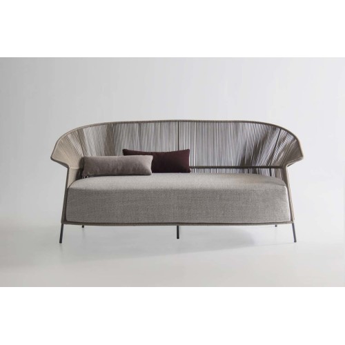 Ola Potocco sofa garten