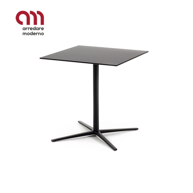 Loop table square Infiniti Design Tisch