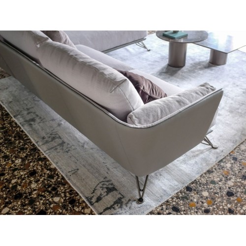 Morrison Arketipo sofa 2 and 3 linear seats