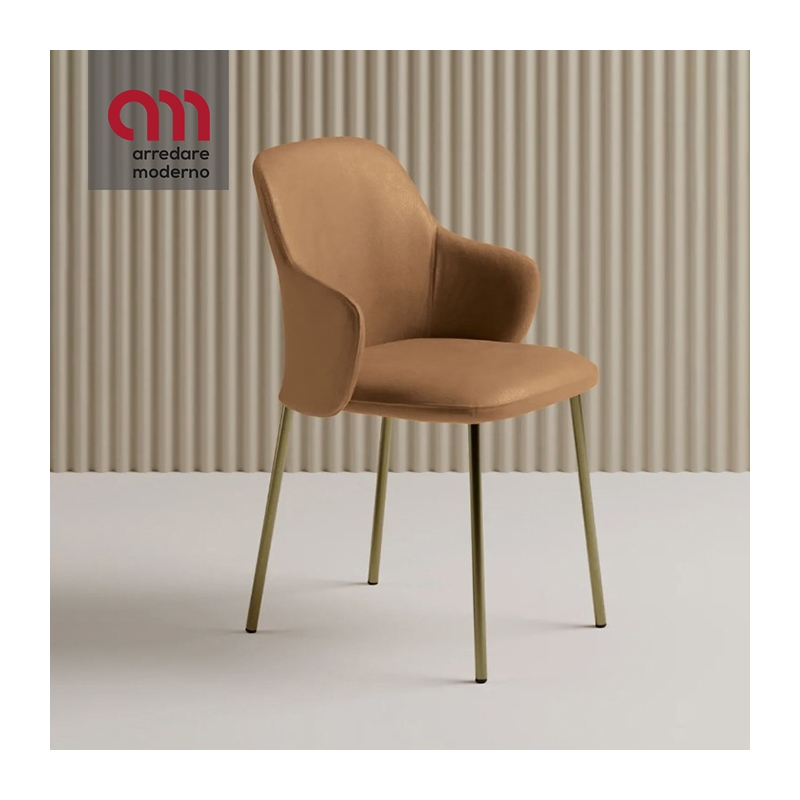 Vivian Bontempi Casa Armchair