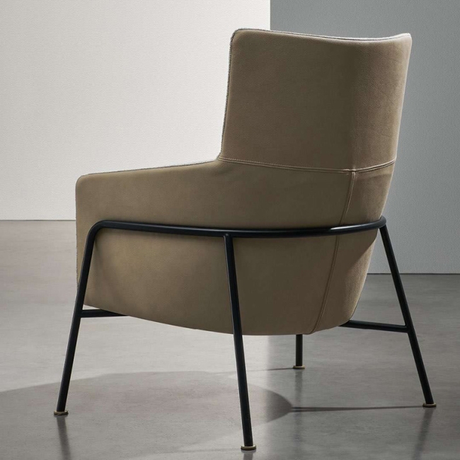 Adele Twils armchair