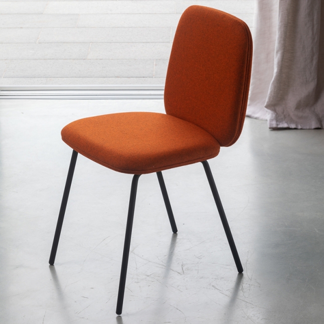 Leda Miniforms Chair