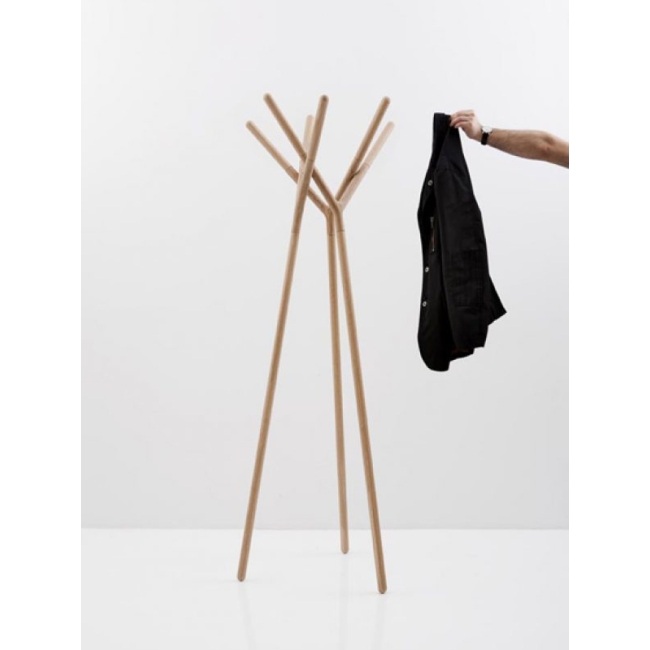 Game Of Trust Miniforms Coat Rack