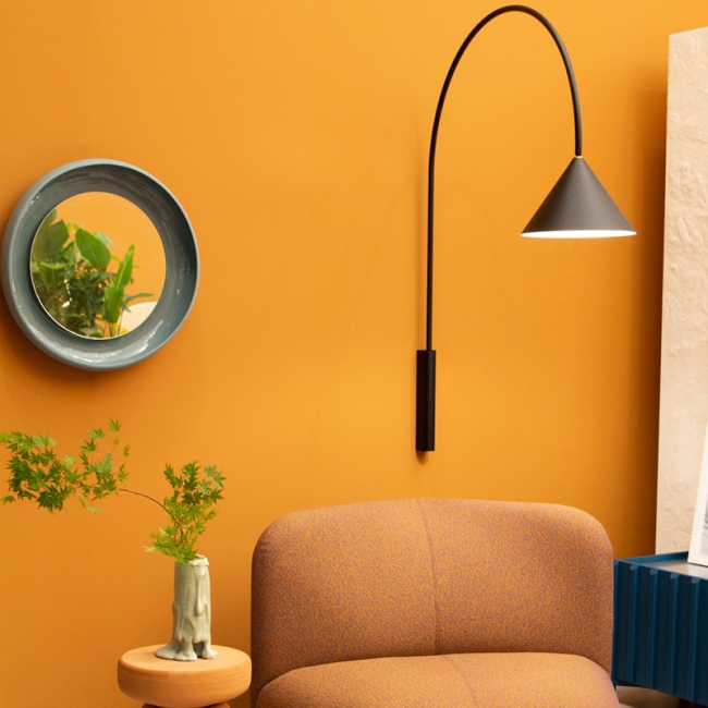 Ozz Wall Miniforms floor lamp