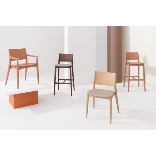 blazer-billiani-stool