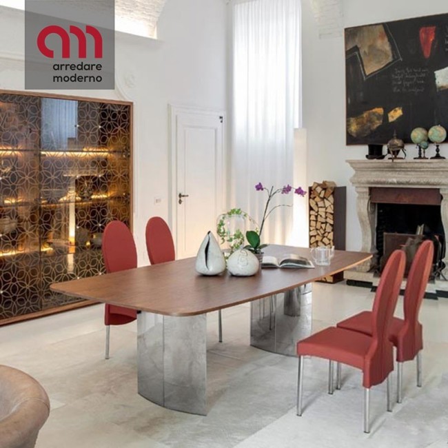 Manhattan Tonin Casa Table design