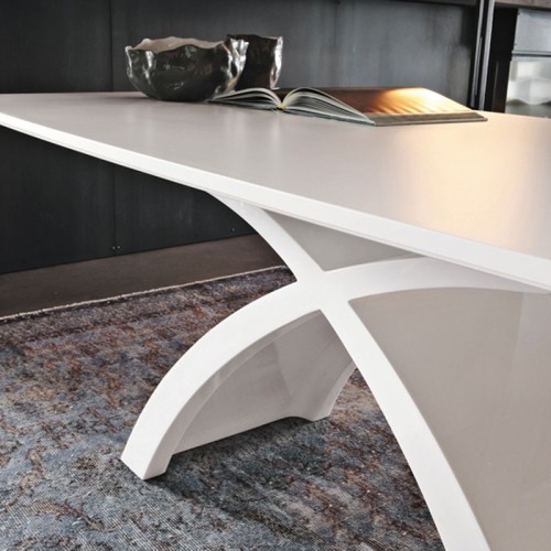 Tokyo Tonin Casa Table design