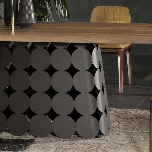 Pois Tonin Casa Table design