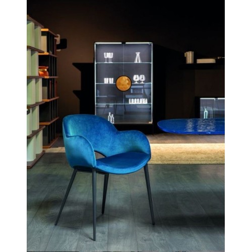 beetle-tonin-casa-armchair