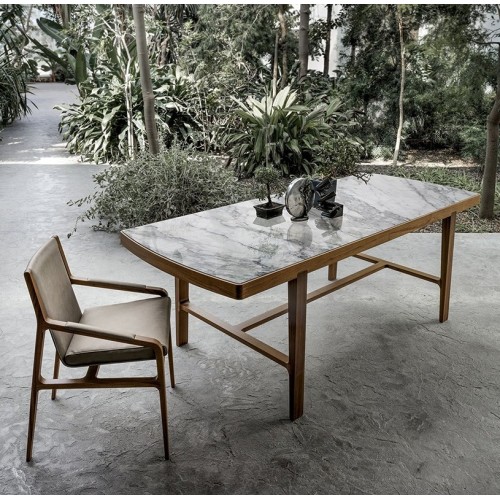 Convivio Alivar dining Table