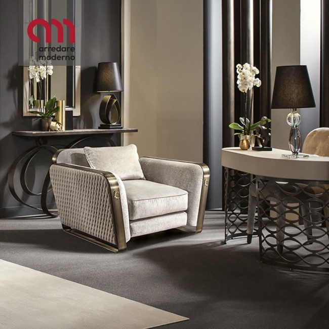 Voyage Armchair Cantori - Comfort and Elegance