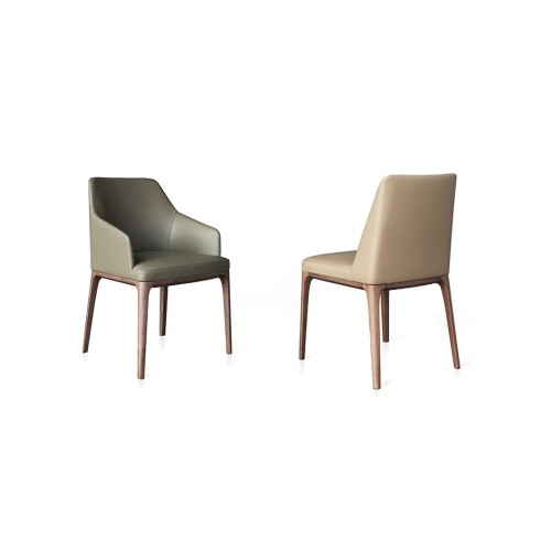 Amanda Comfort Alivar Armchair