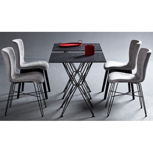 Star Colico stable Table