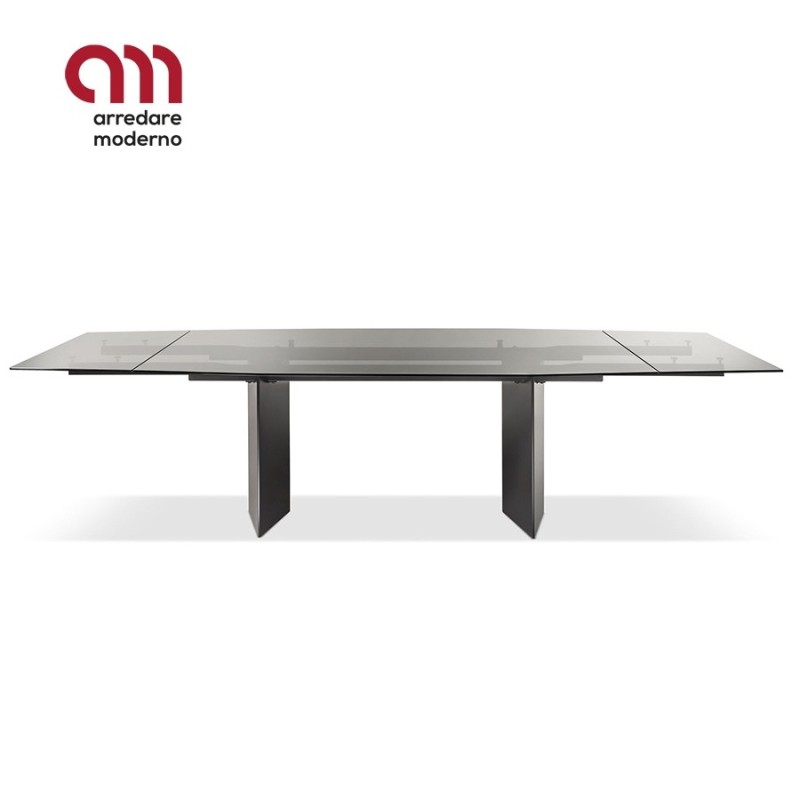 Milton Cantori extendable Table