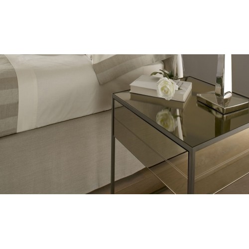 narciso-cantori-bedside-table