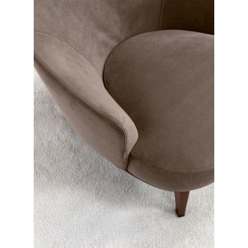 Alasia Désirée armchair