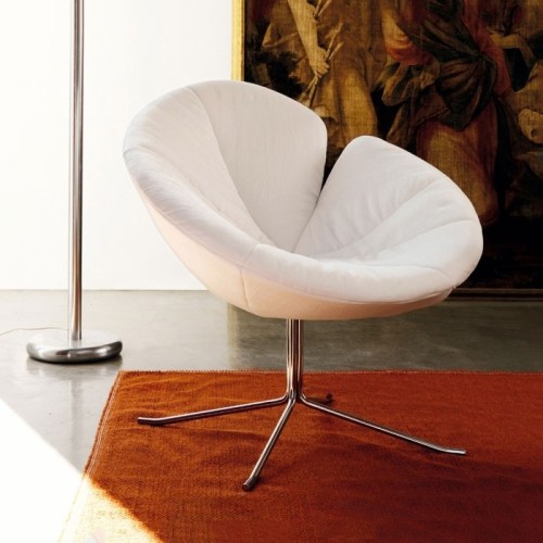 One flow Désirée armchair