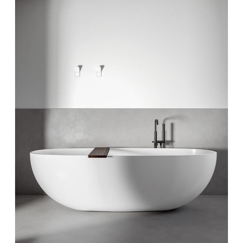 Ray Edoné Bathtub