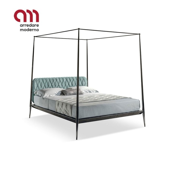 Urbino Cantori double bed decorated with canopy