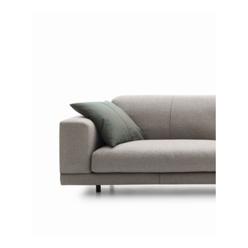 Nevyll High Ditre Italia 2 and 3 linear places sofa