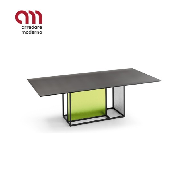 Theo Fiam dining Table