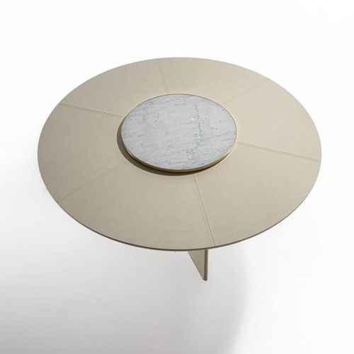 Star Enrico Pellizzoni stable Table