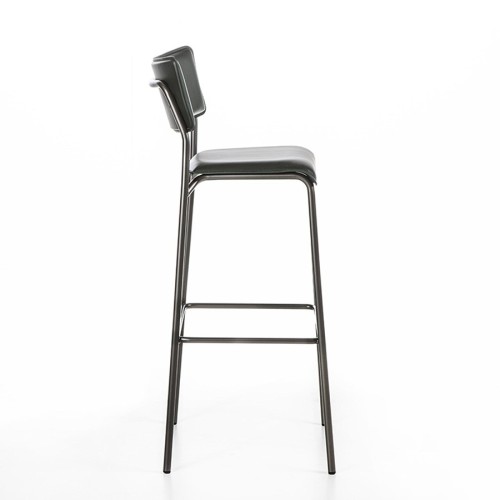 isotta-enrico-pellizzoni-stool