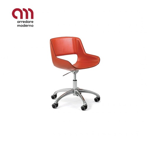 Amaranta Enrico Pellizzoni office chair with casters