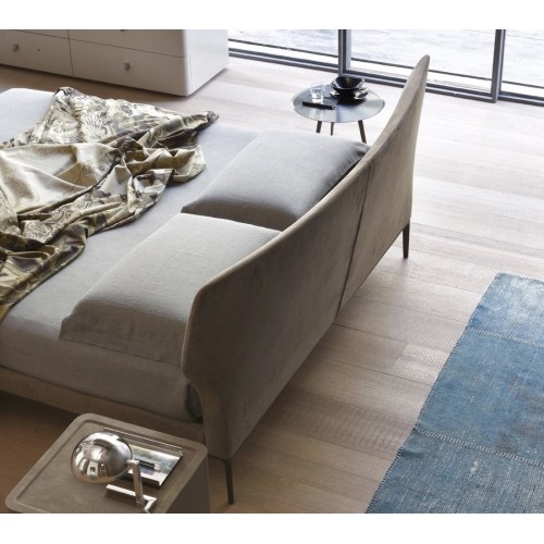 Maya Alivar double bed