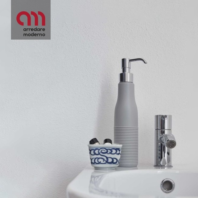 Bolle Geelli soap dispenser