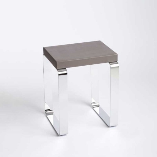 Quadra Geelli bathroom stool