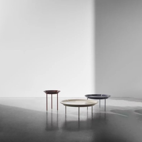 Brise Gervasoni coffee table with metal legs