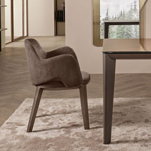 Newton Fiam modern Chair