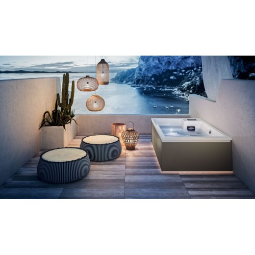 Glass 1989 Mawi Bathtub free-standing