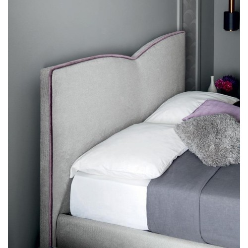 Double bed Megan Felis: Modern Design and Comfort - Arredare Moderno