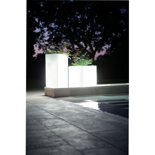 santiago-lightable-vase-modum