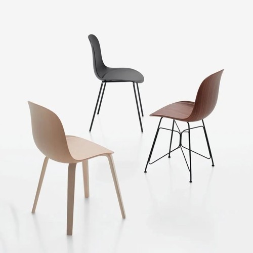 Press MDF Italia 4 legs stackable chair