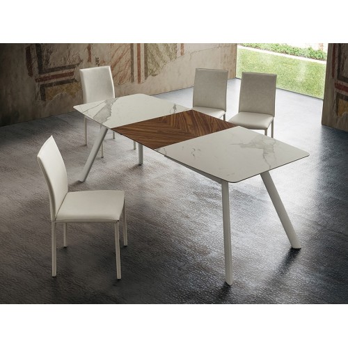 Neil La Primavera Extendable Table