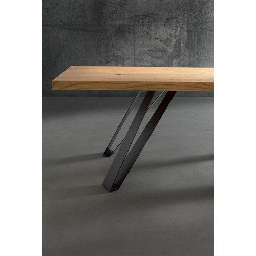 Noah La Primavera Fixed Table