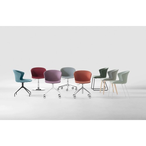 kicca-plus-kastel-swivel-chair-with-castors