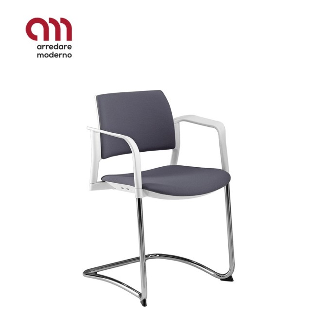 Kyos Kastel office sled chair with armrests