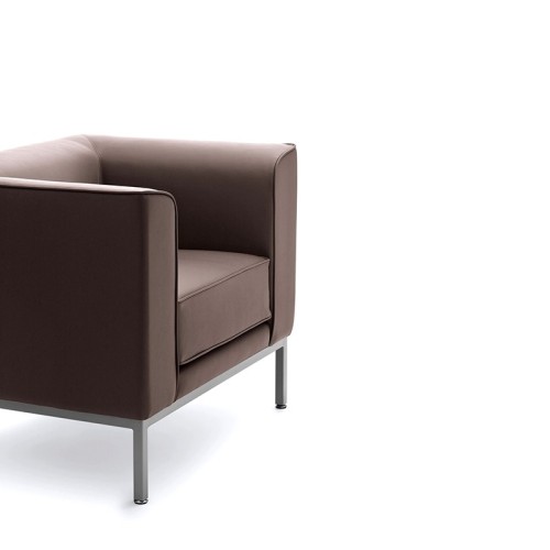 Korall Kastel waiting room armchair