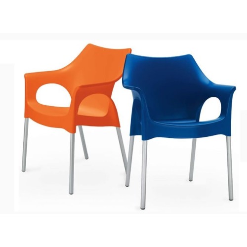 Ola Scab Chair