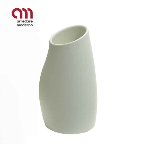 Madame Plust Flower Pot H60